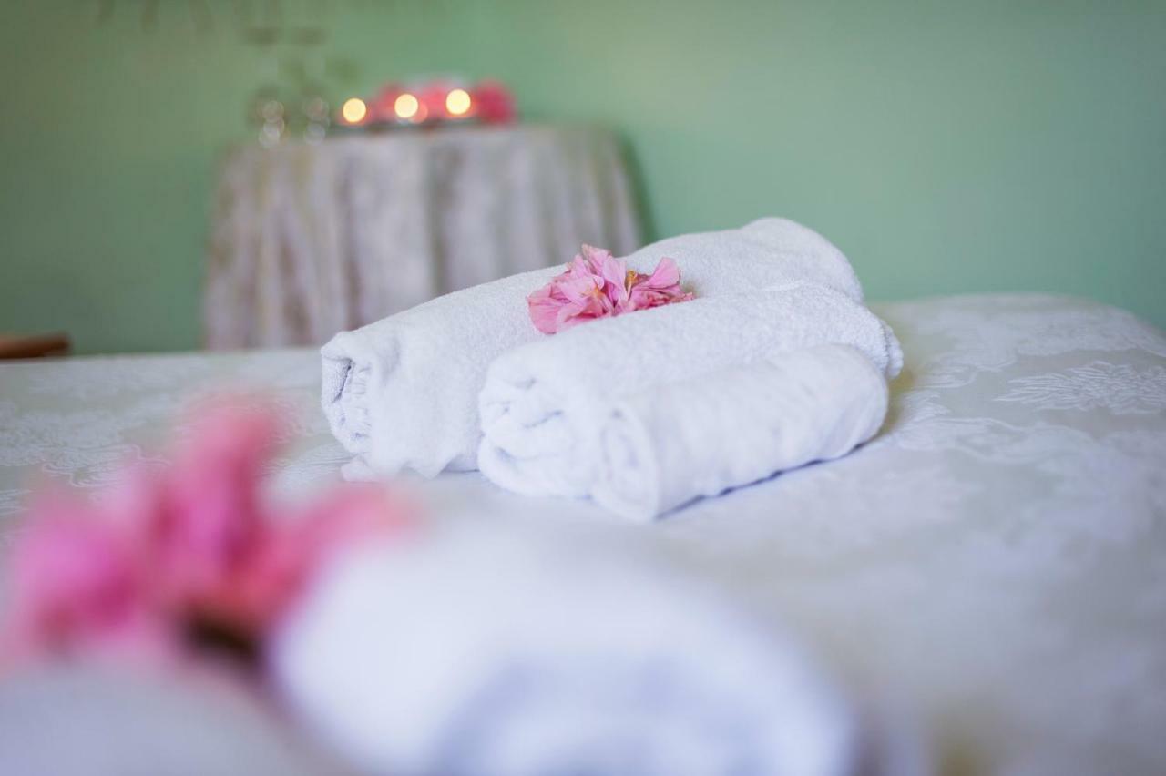 プーラ Le Quattro Mura Bed & Breakfast エクステリア 写真